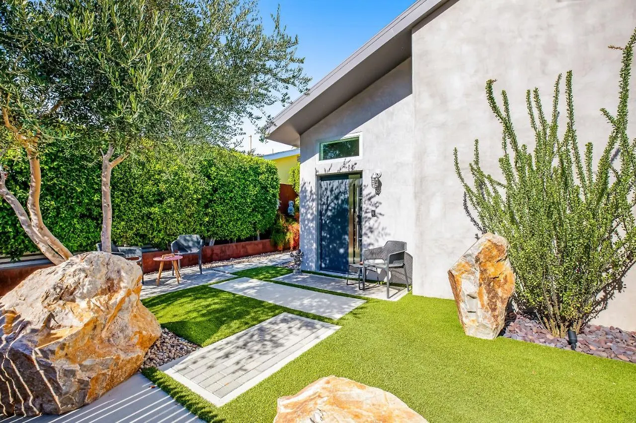 Desert Dreaming Permit #33016 Palm Springs 0*,